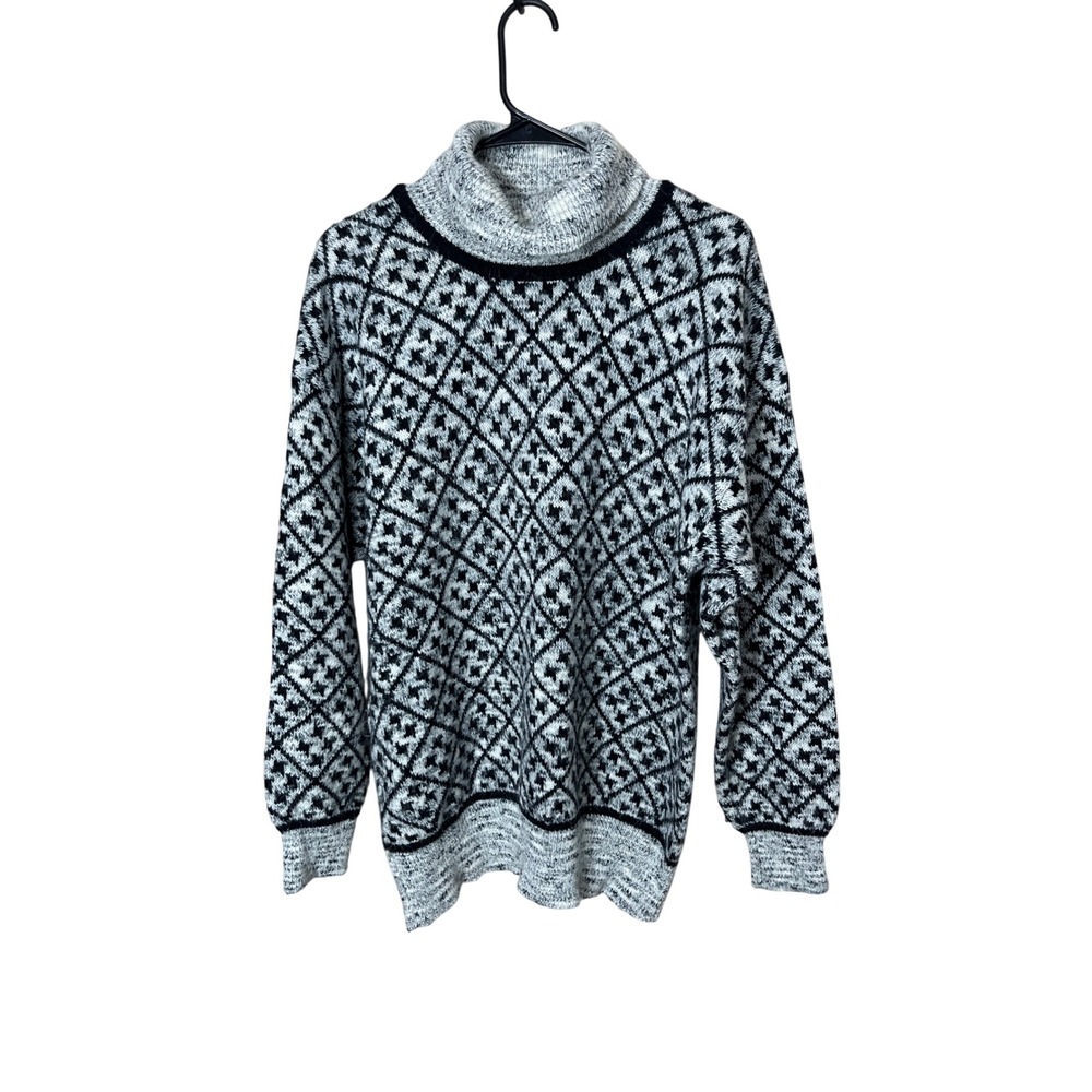 Vintage Liz Claiborne Collection Turtleneck Sweater Women's‎ Size L.